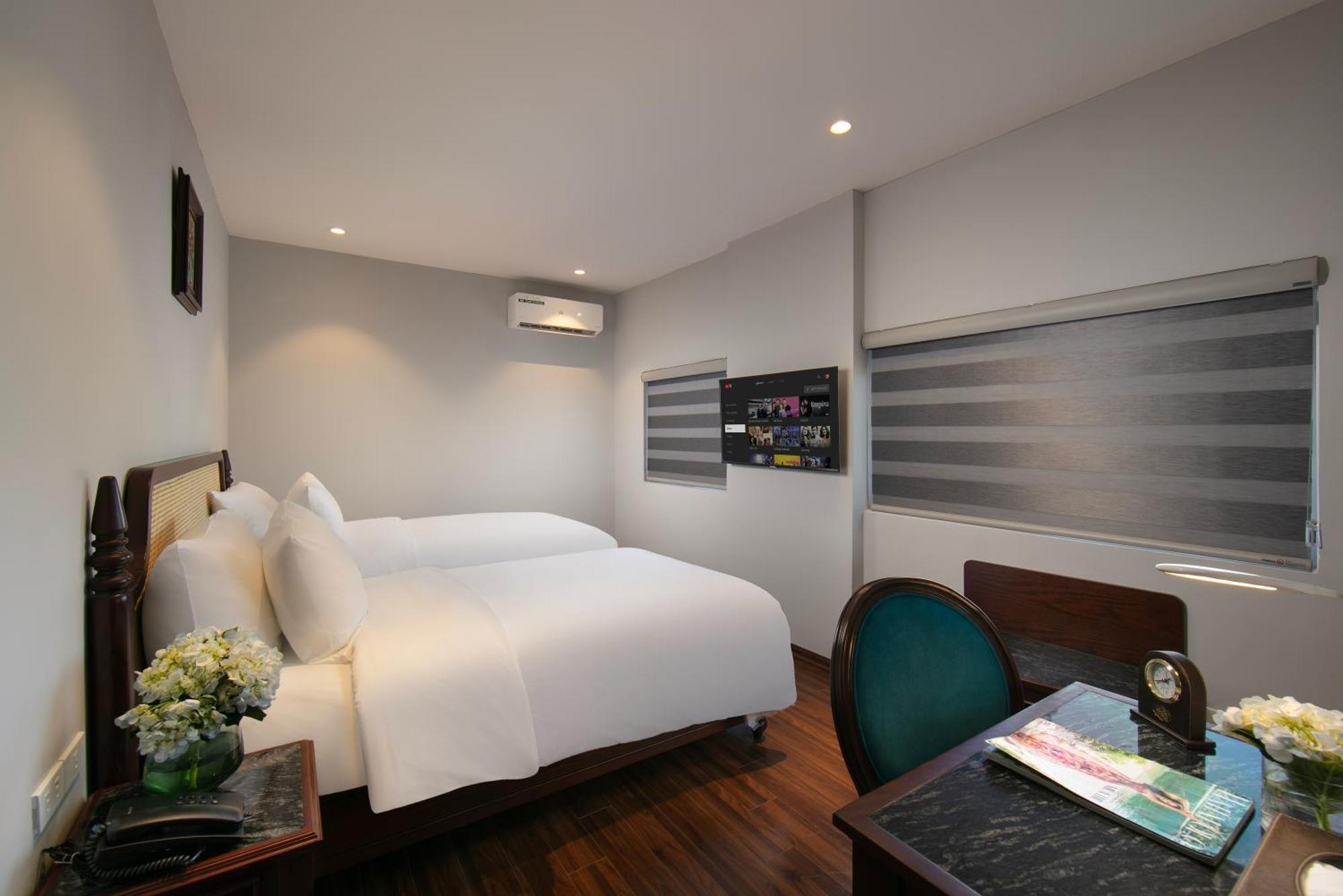 Serene Central Hotel Hanoi Exterior foto