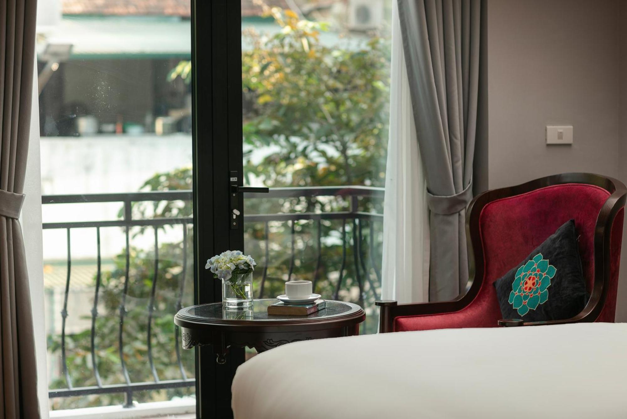 Serene Central Hotel Hanoi Exterior foto